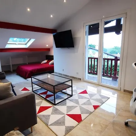 L'etape Basque Bed & Breakfast