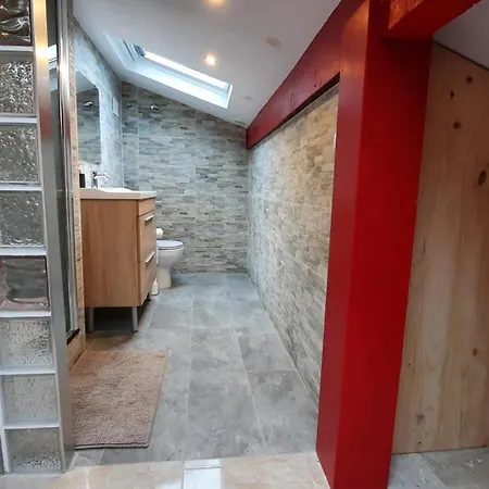 L'etape Basque Bed & Breakfast