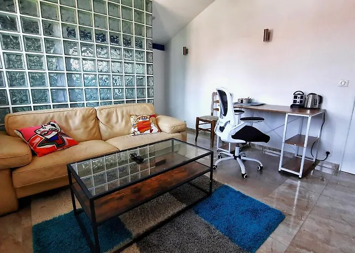 L'etape Basque Bed & Breakfast 4*